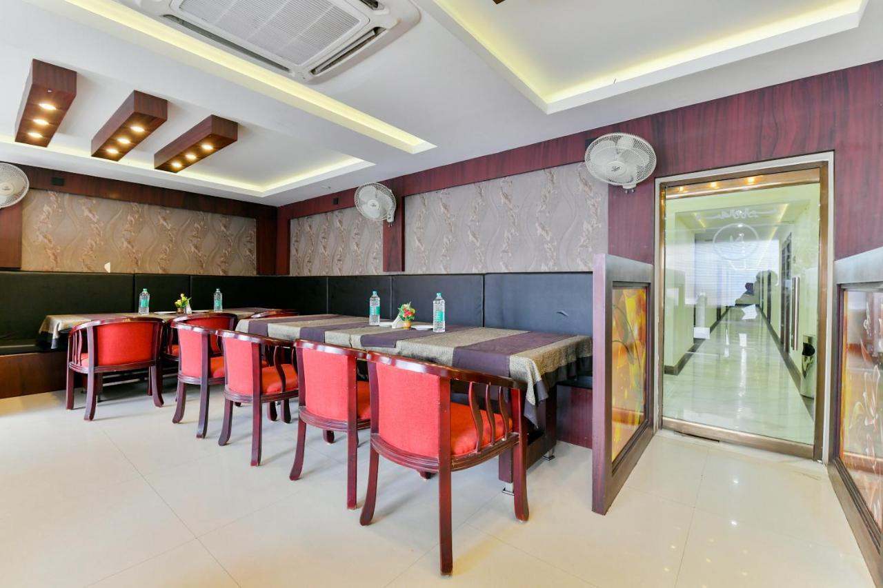 Oyo 1889 Hotel Aj Park Alappuzha 외부 사진