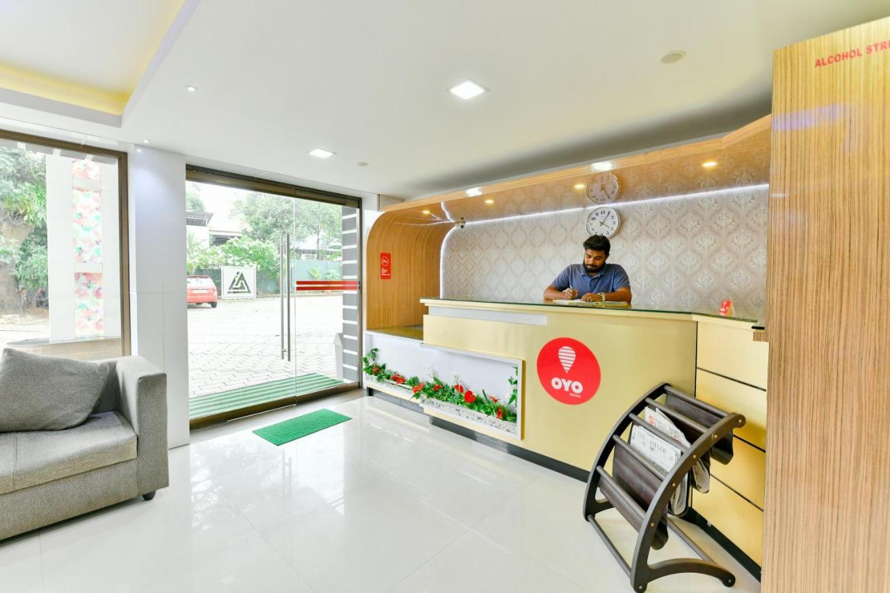 Oyo 1889 Hotel Aj Park Alappuzha 외부 사진