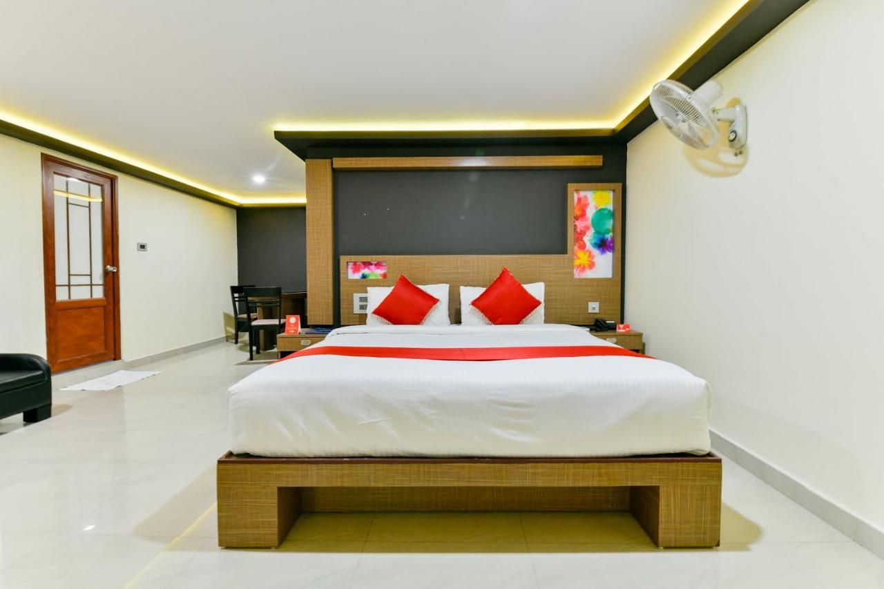 Oyo 1889 Hotel Aj Park Alappuzha 객실 사진