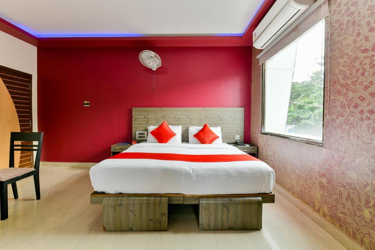 Oyo 1889 Hotel Aj Park Alappuzha 외부 사진